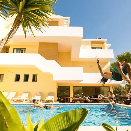 Algarve Surf Hostel - Lagos-3